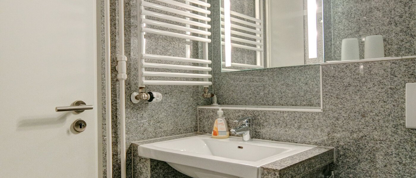 studio München Glockenbachviertel 01 bathroom 9081