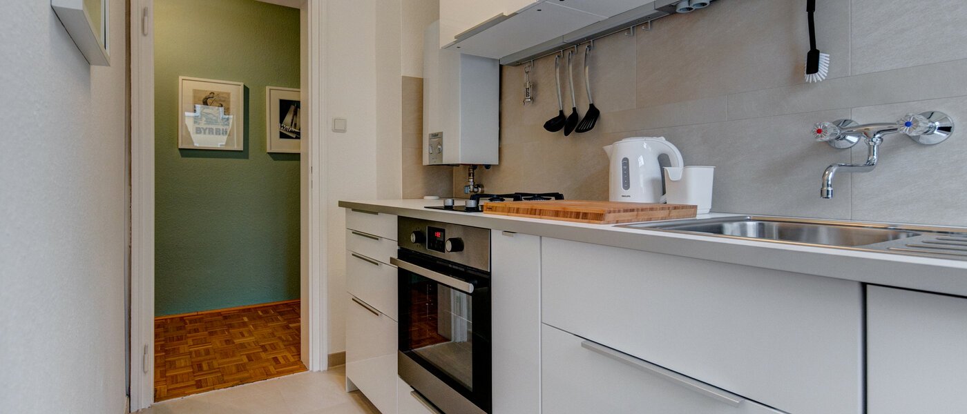 apartment München Harlaching 02 kitchen 9099