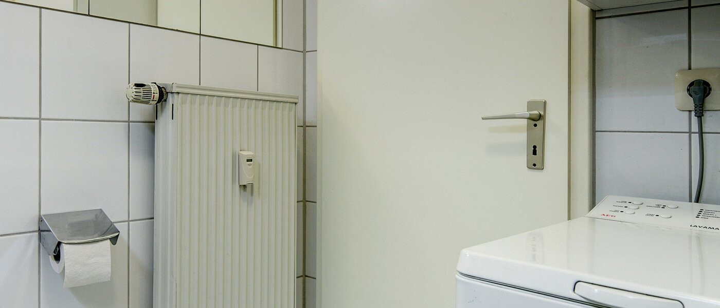 attic apartment München Obergiesing 04 bathroom 9124