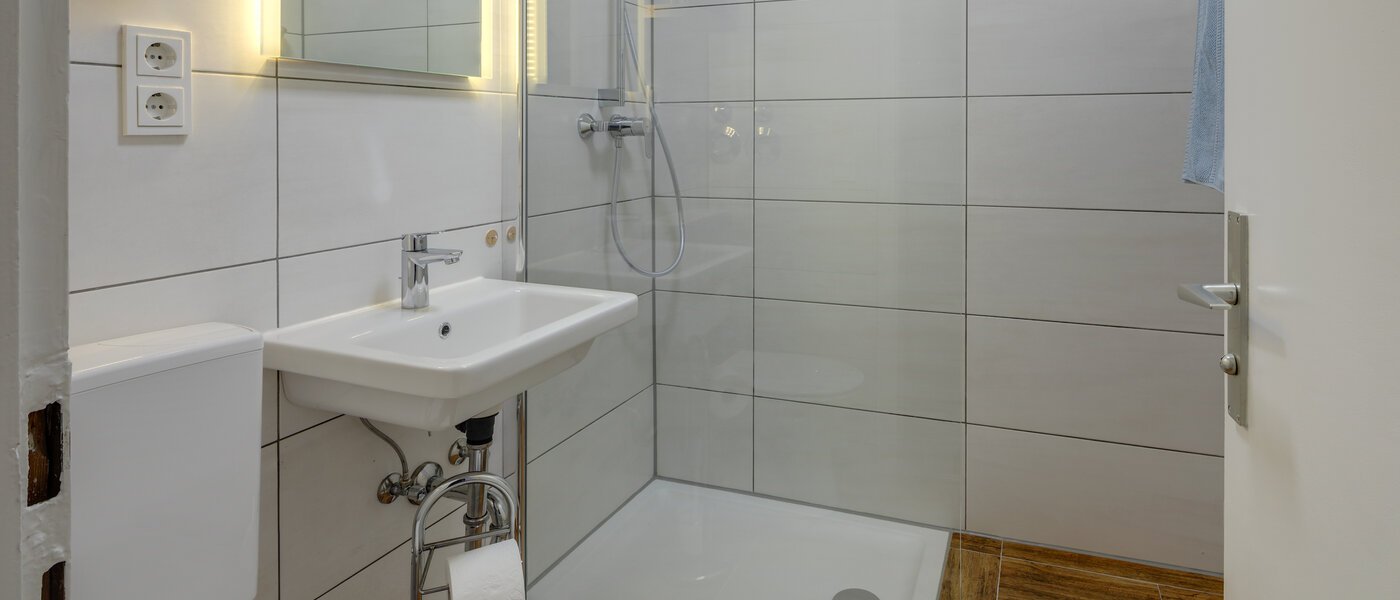 apartment München Waldtrudering 03 bathroom 9125