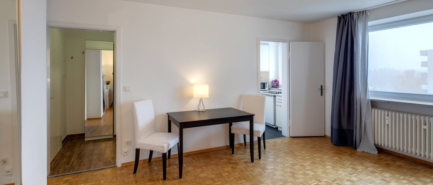 apartment München Waldtrudering 03 living area 9125