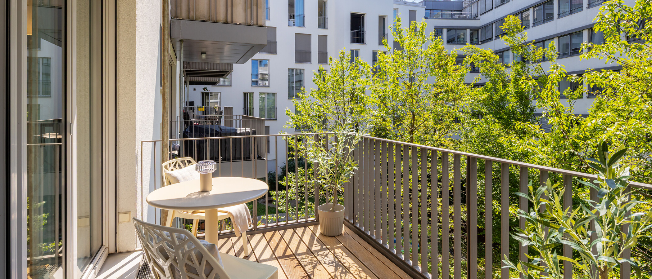 apartment München Maxvorstadt 01 1. balcony 9128