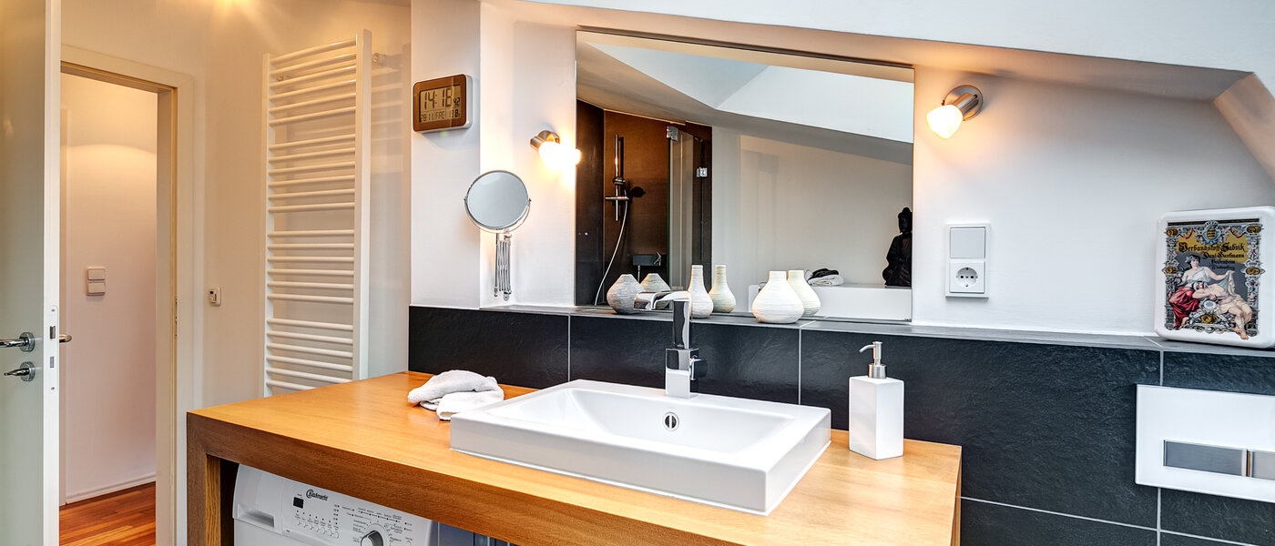 roof terrace apartment München Gärtnerplatzviertel 03 bathroom 9135