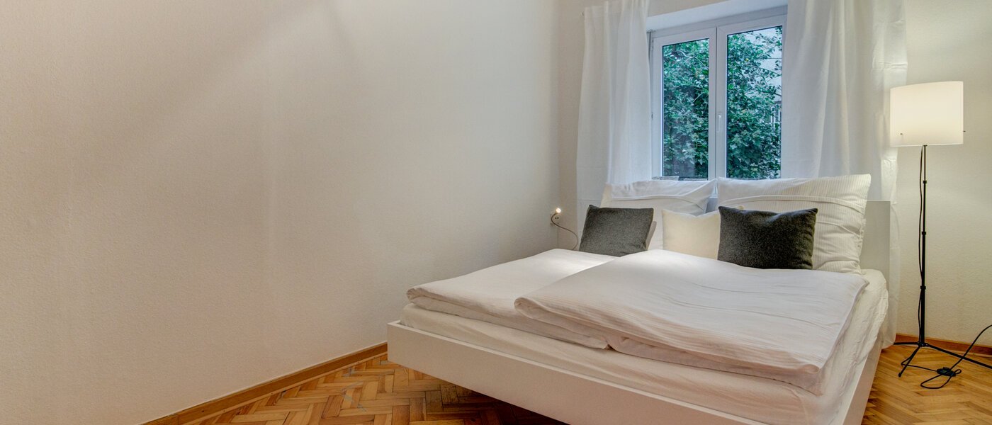 apartment München Schwabing (links der Leopoldstraße) 03 sleeping area 9173
