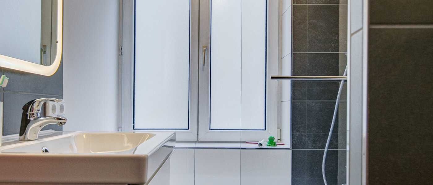 apartment München Glockenbachviertel 04 bathroom 9181