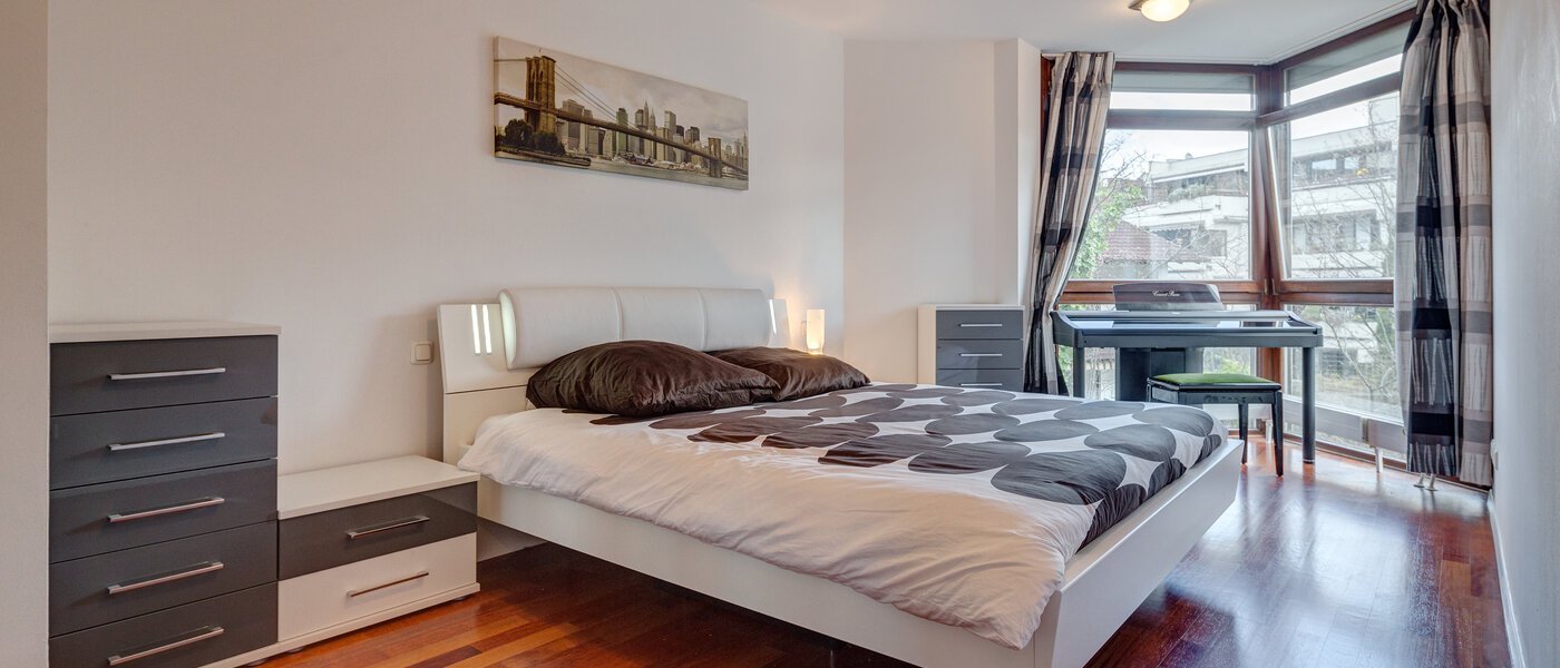 apartment München Schwabing-West 01 sleeping area 9187