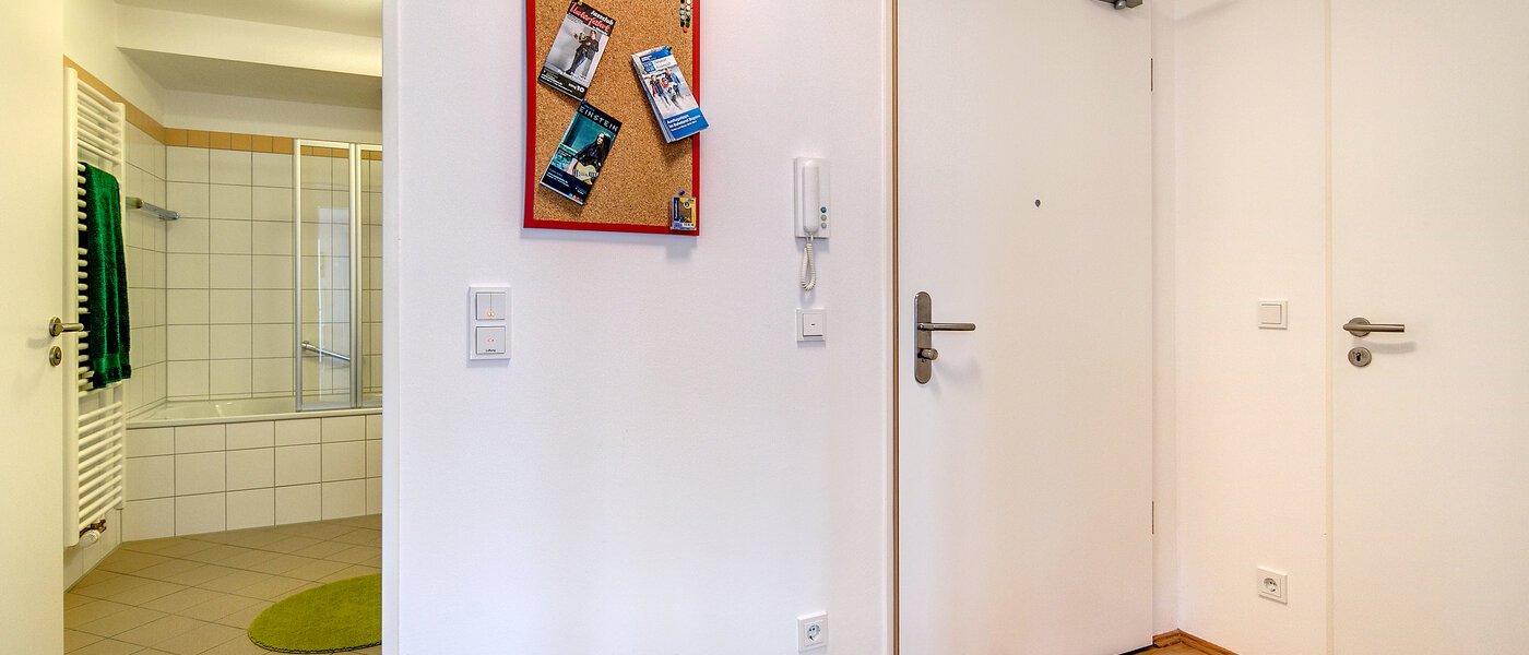 roof terrace apartment München Nymphenburg 01 hall 9208