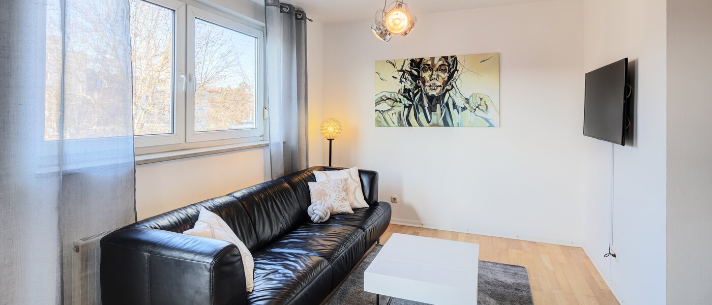 apartment München Schwabing-West (rund um den Hohenzollernplatz) 04 living area 9209