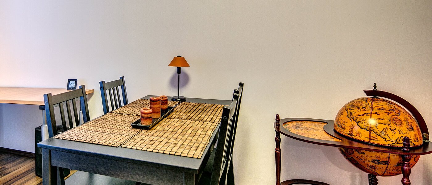 apartment München Obersendling 02 living room 9218