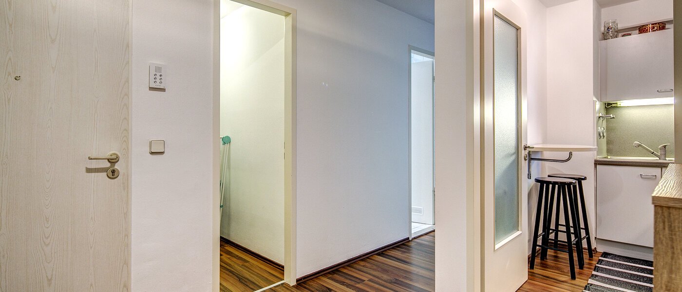 apartment München Obersendling 02 hall 9218