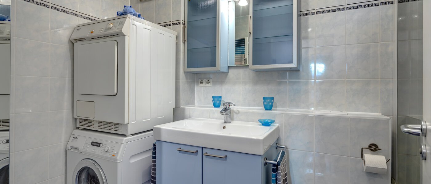 apartment München Sendling-Westpark 02 bathroom 9243