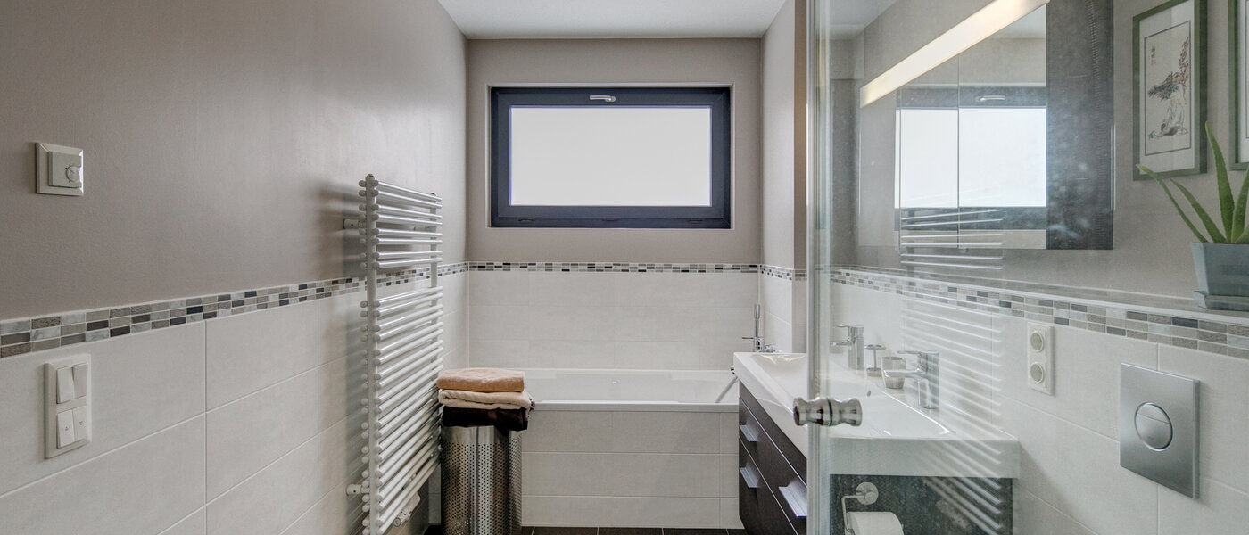 apartment München Oberföhring 01 bathroom 9269