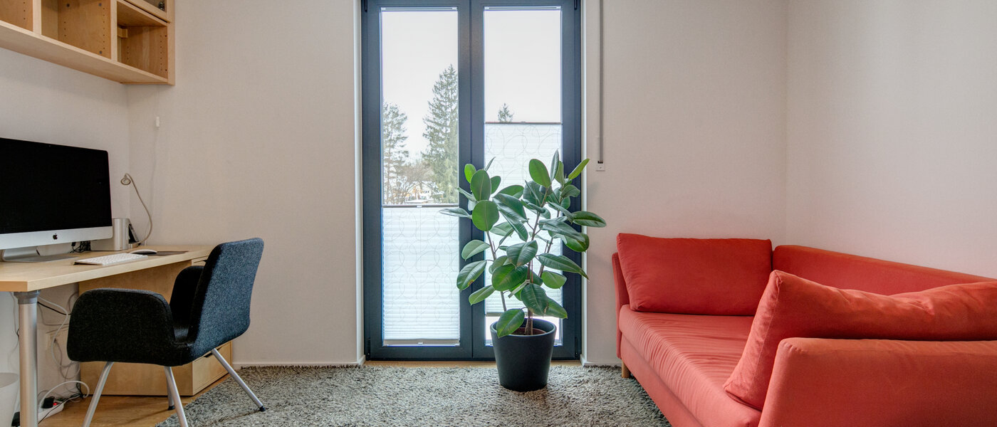 apartment München Oberföhring 02 guest room 9269