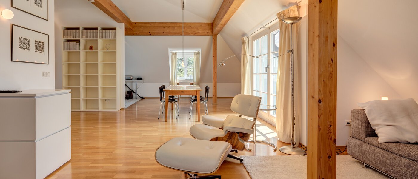 roof terrace apartment München Bogenhausen 01 living room 9274