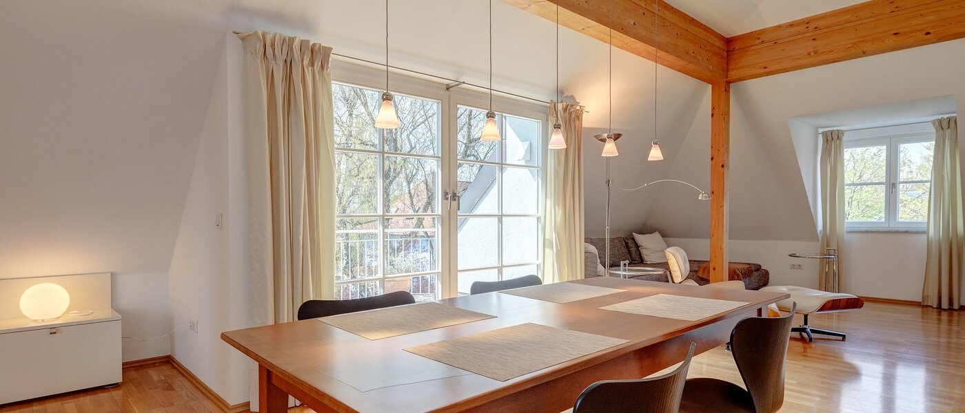 roof terrace apartment München Bogenhausen 07 living room 9274