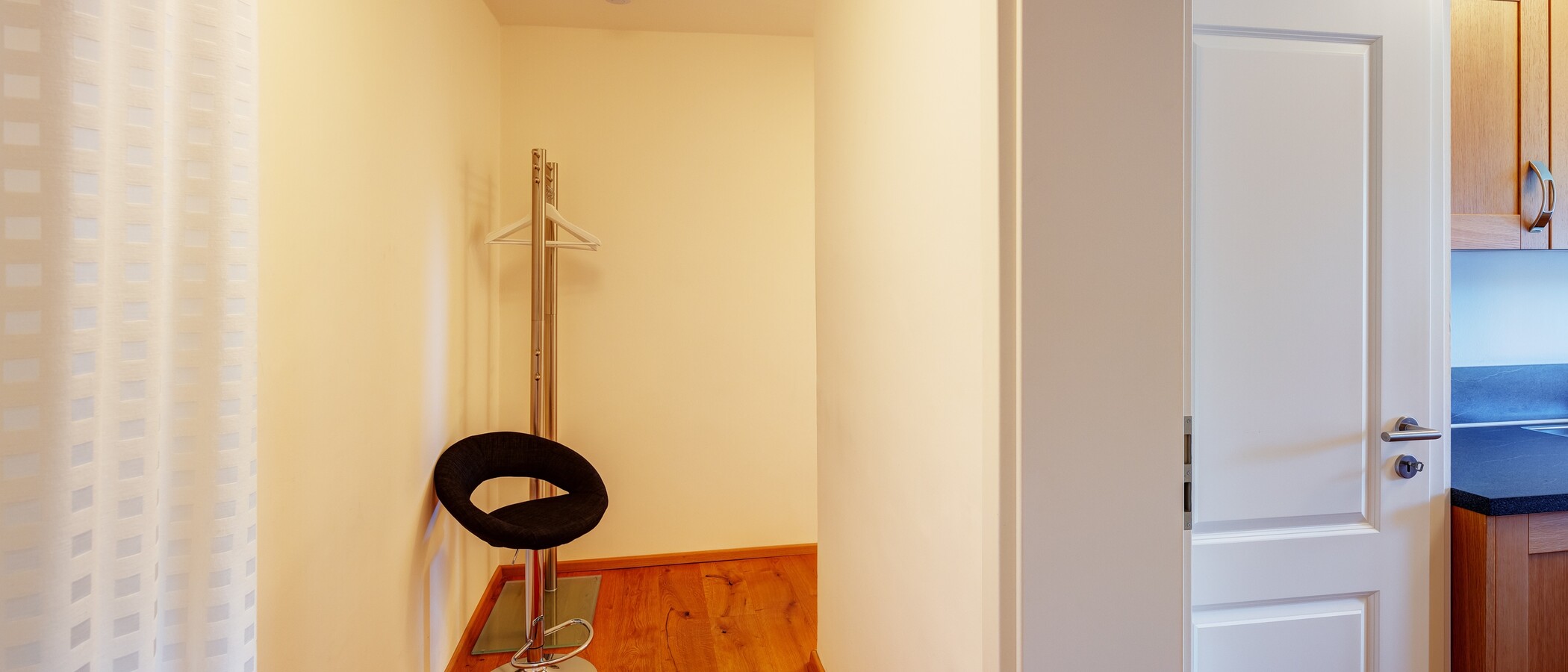 apartment München Thalkirchen 02 hall 9295