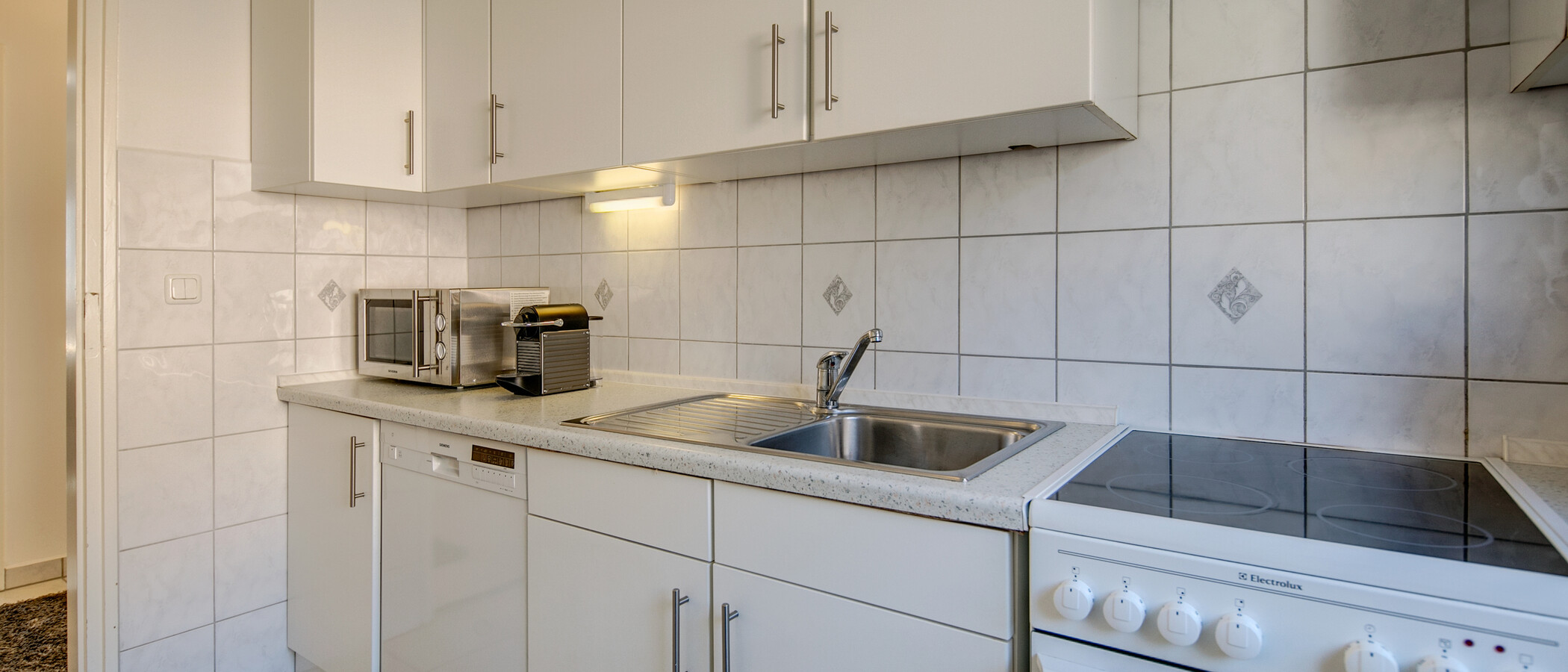 apartment München Untermenzing 04 kitchen 9300