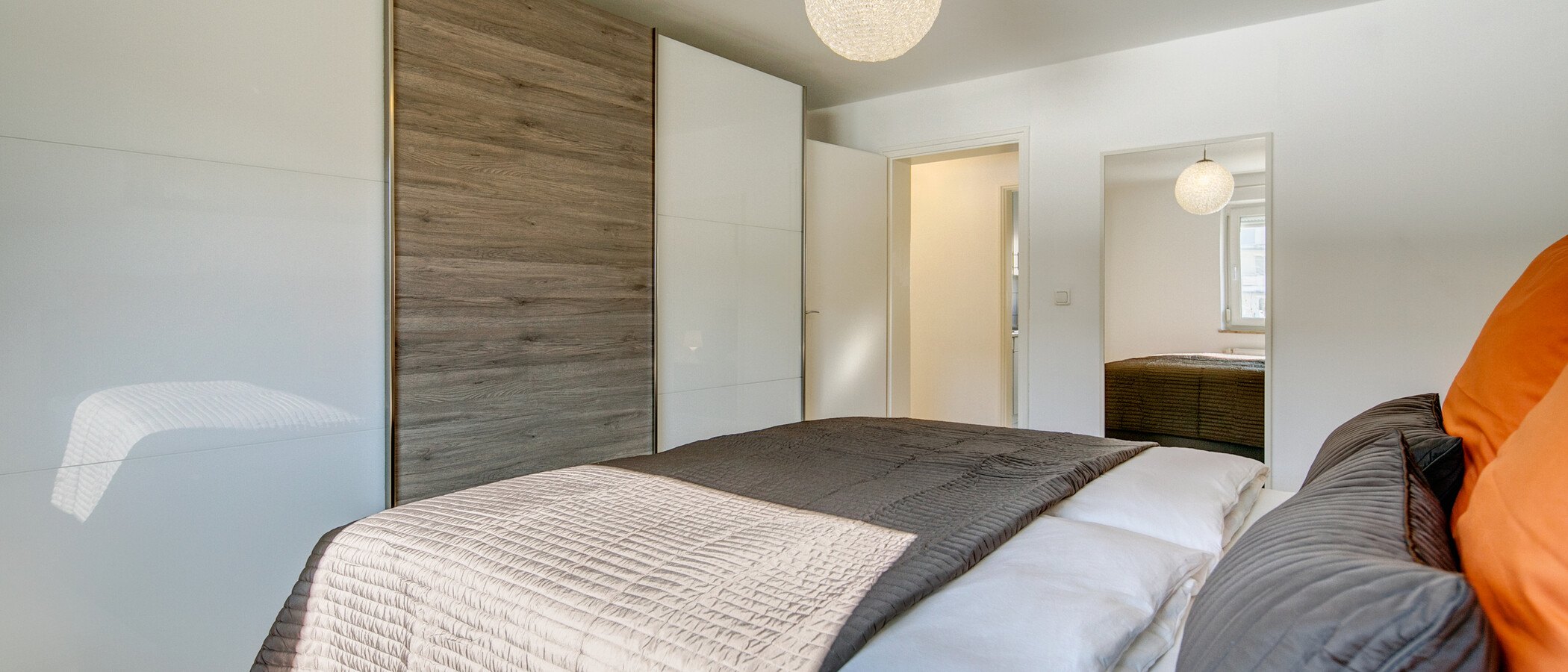 apartment München Untermenzing 03 sleeping area 9300