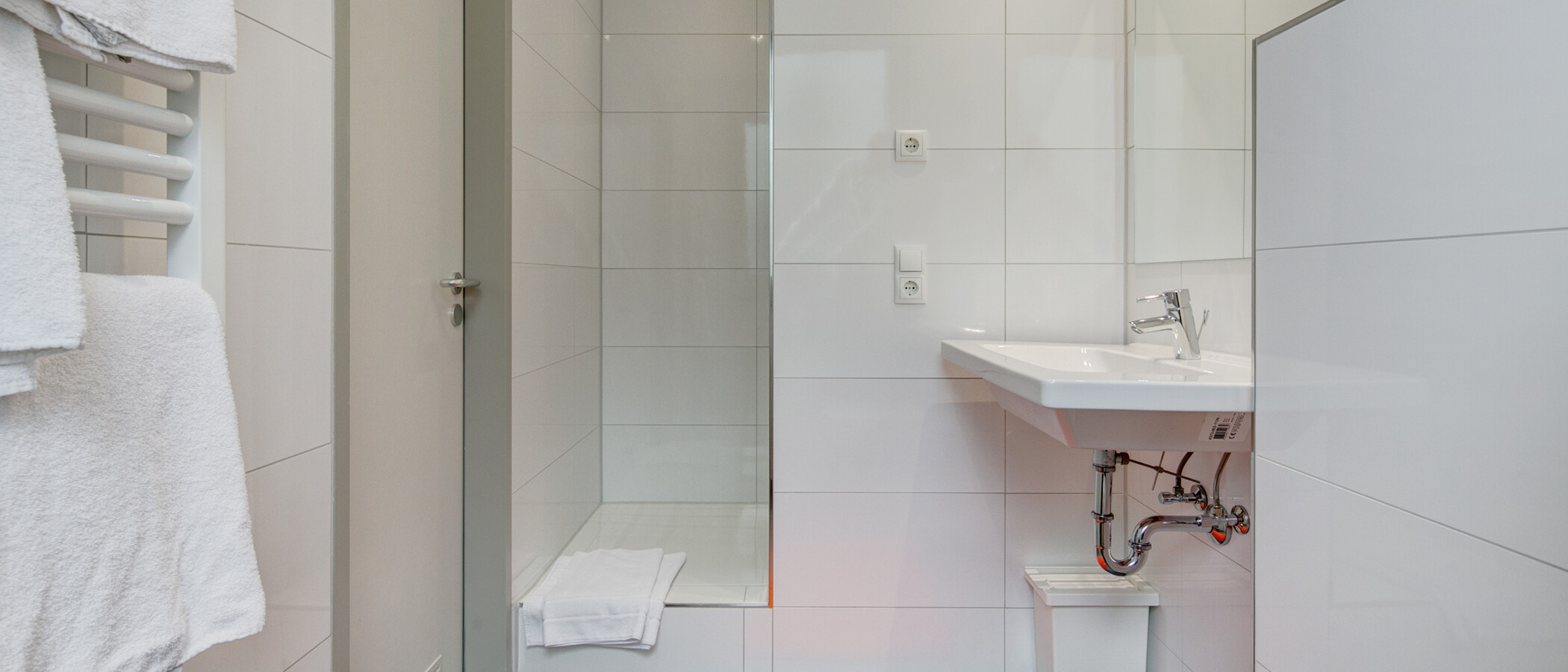 apartment Ismaning 01 bathroom 9322