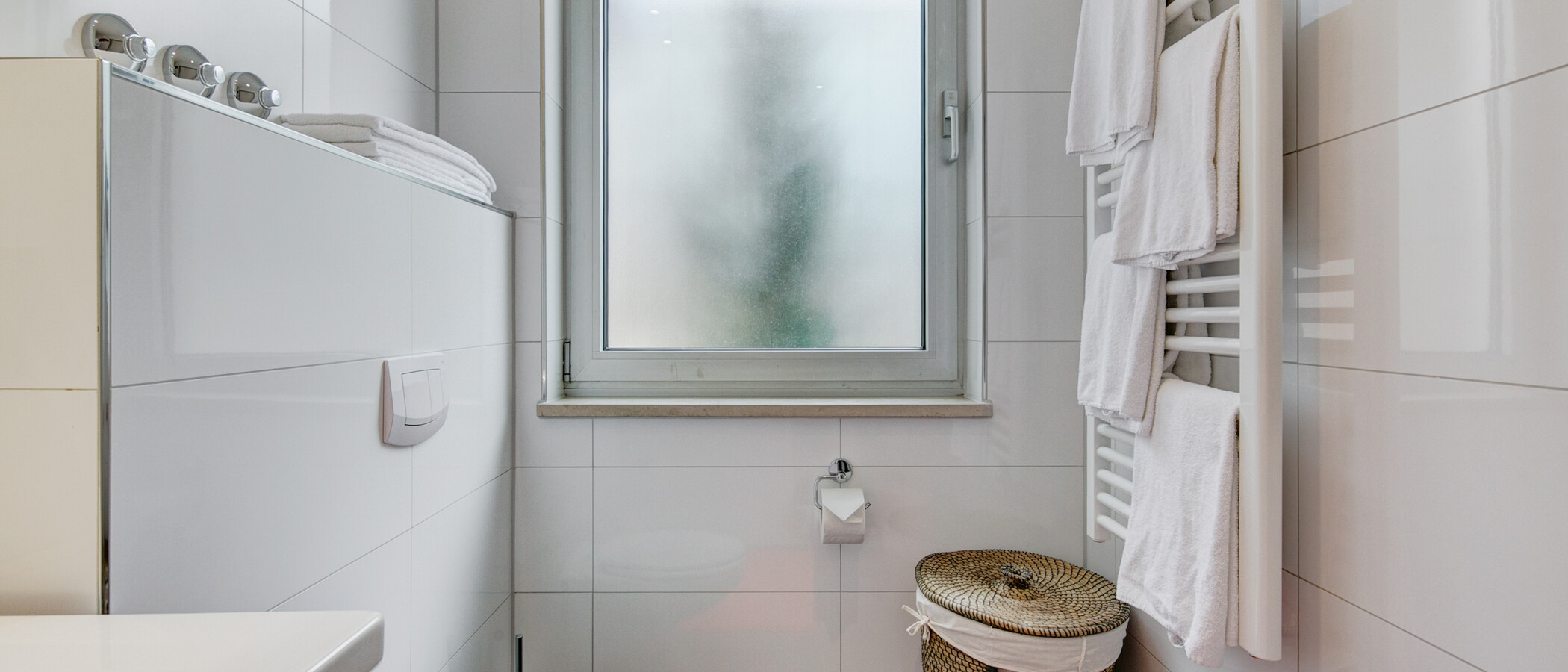 apartment Ismaning 04 bathroom 9322