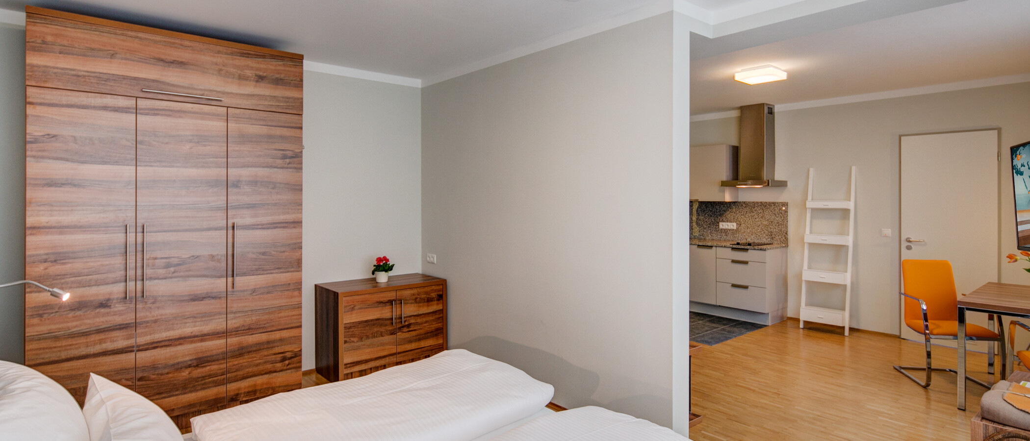 apartment Ismaning 03 sleeping area 9322