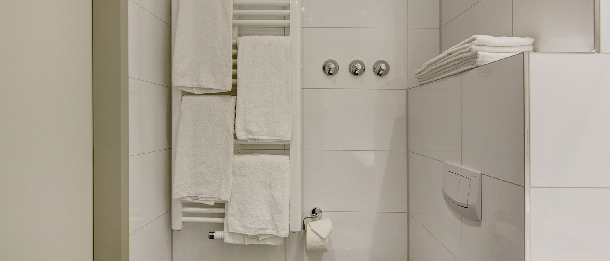 studio Ismaning 04 bathroom 9328