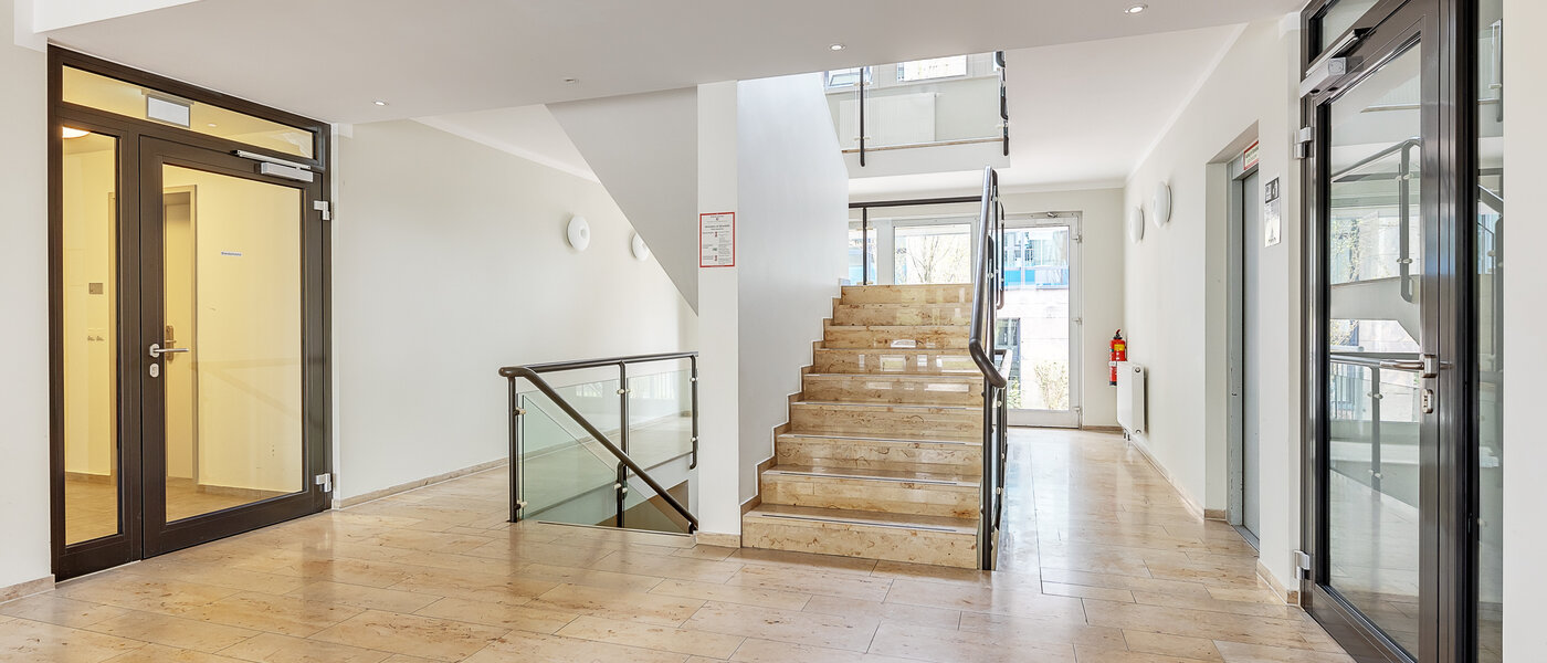 apartment Ismaning 01 staircase 9329