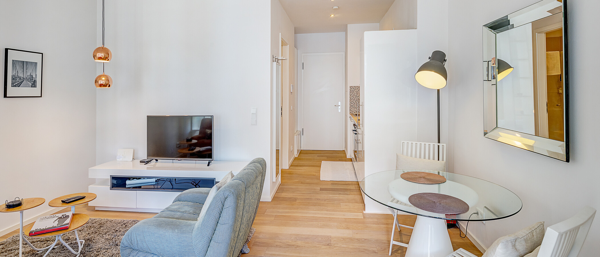 apartment München Ludwigsvorstadt 03 living area 9337