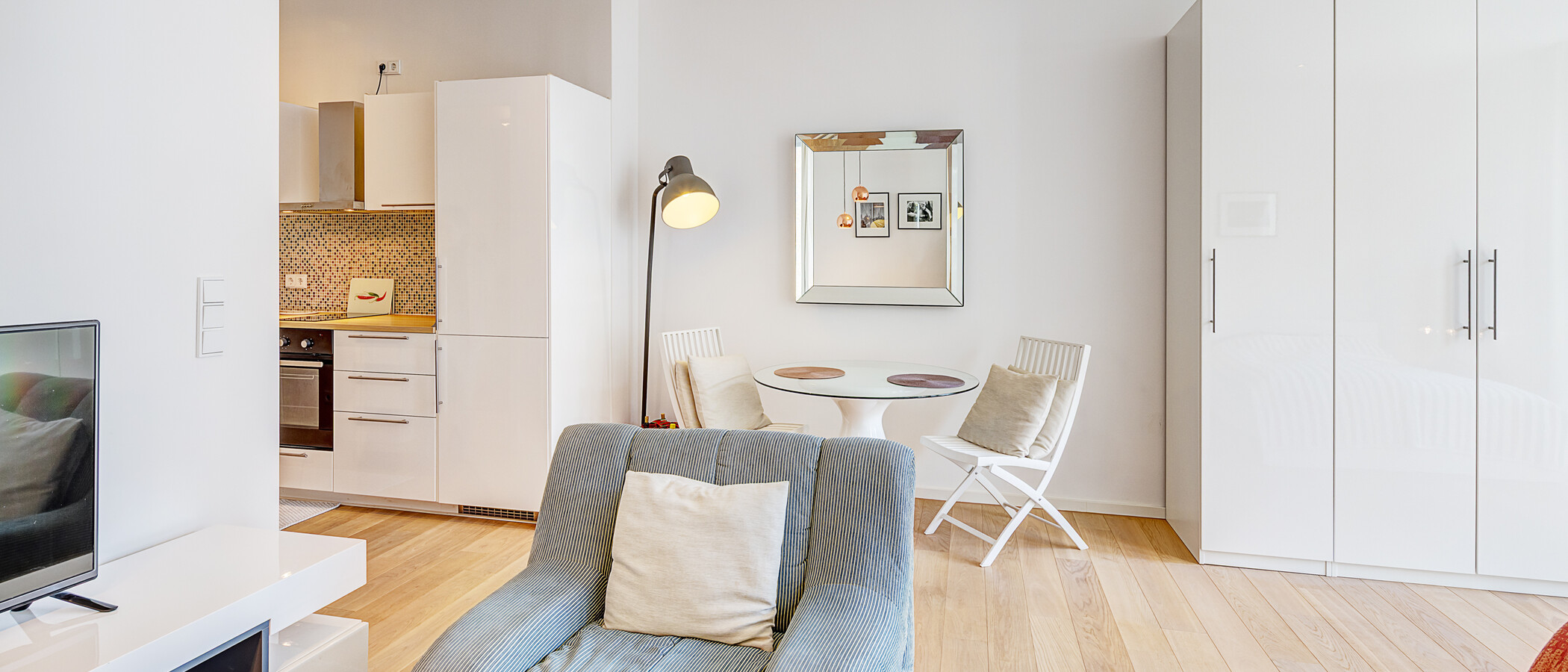 apartment München Ludwigsvorstadt 04 living area 9337