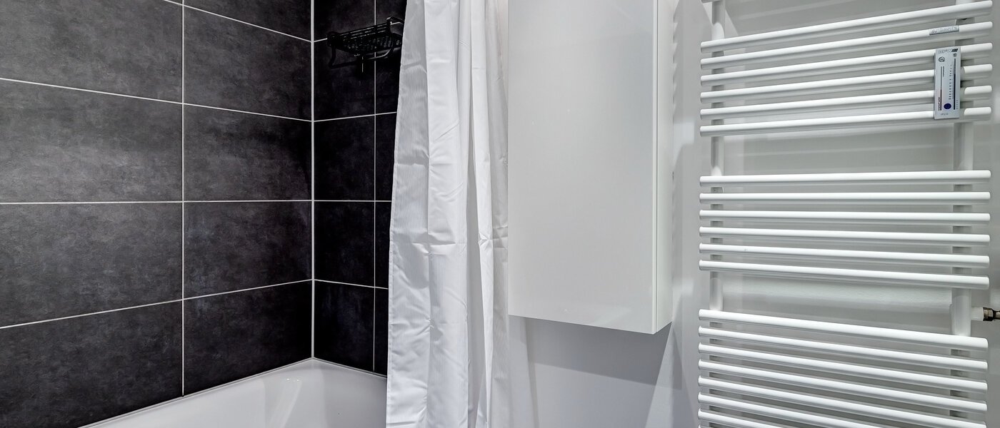 apartment München Moosach 02 bathroom 9358