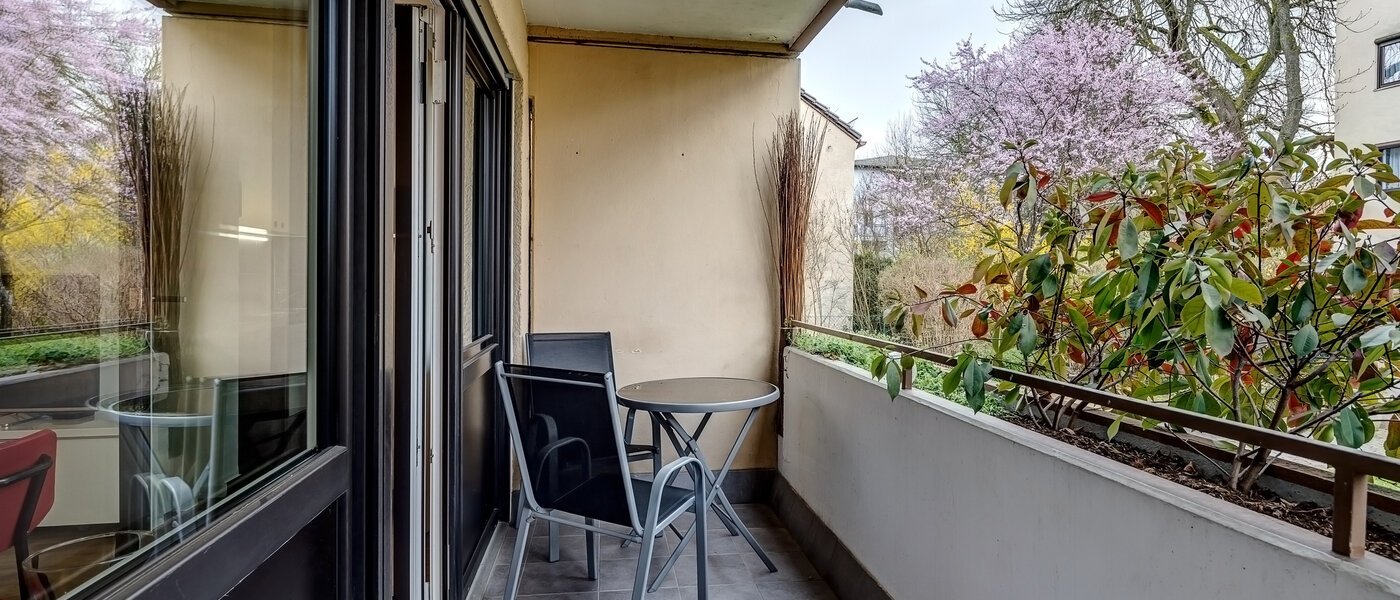 apartment München Moosach 01 balcony 9358