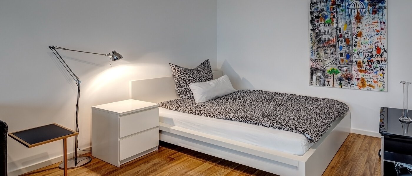 apartment München Moosach 01 sleeping area 9358