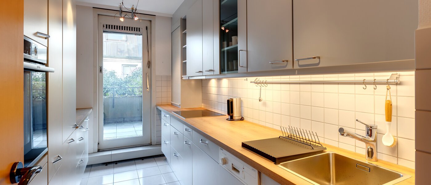 apartment München Schwabing - Alte Heide 01 kitchen 9368