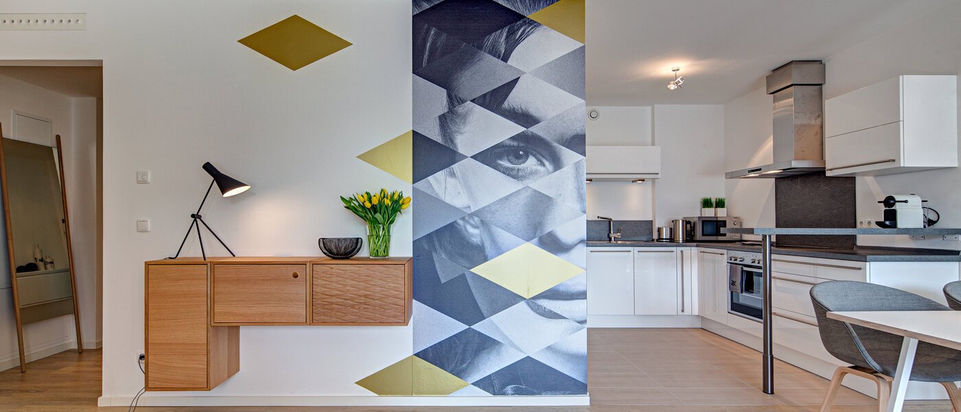 apartment München Schwanthalerhöhe 04 living room 9378