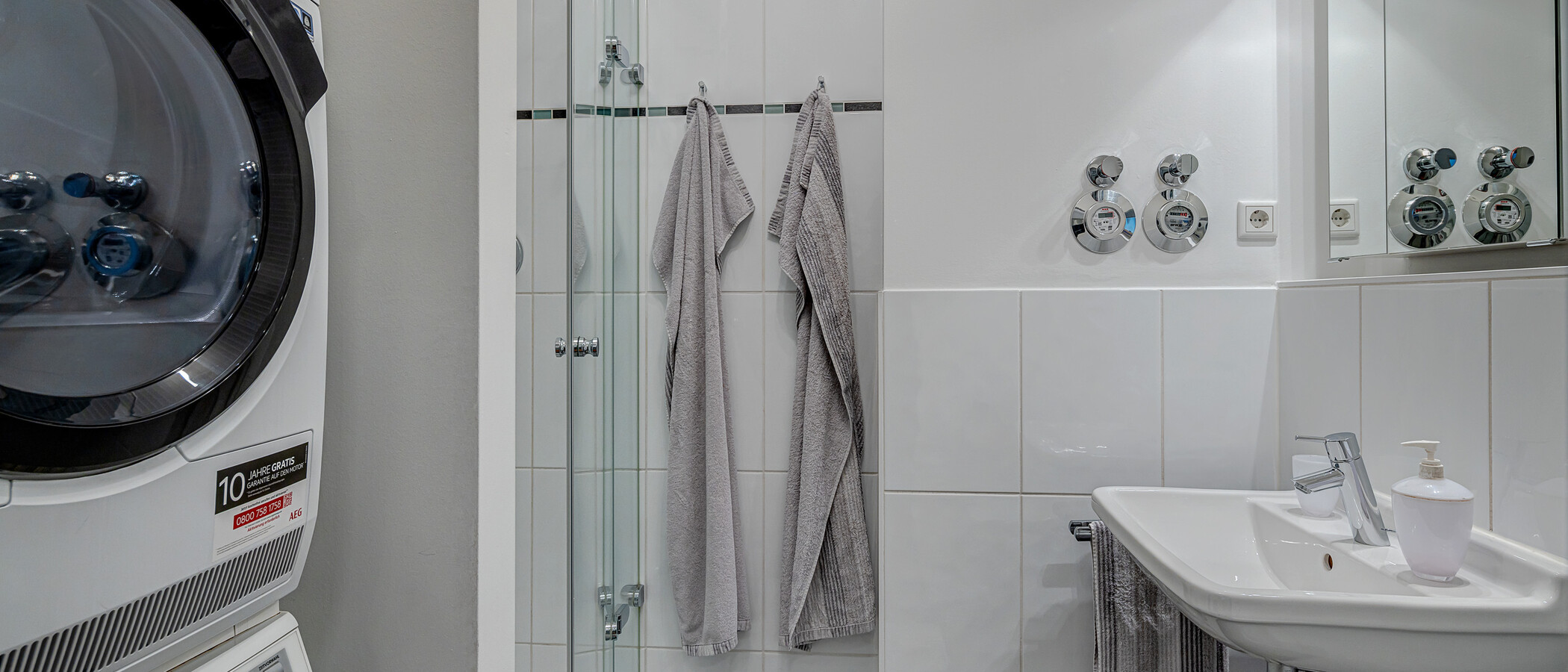 apartment München Haidhausen 01 2. bathroom 9391
