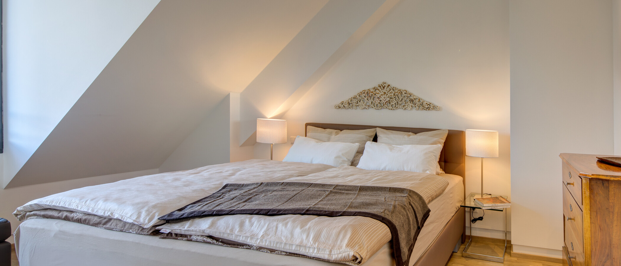 apartment München Maxvorstadt - Westen 01 sleeping area 9408