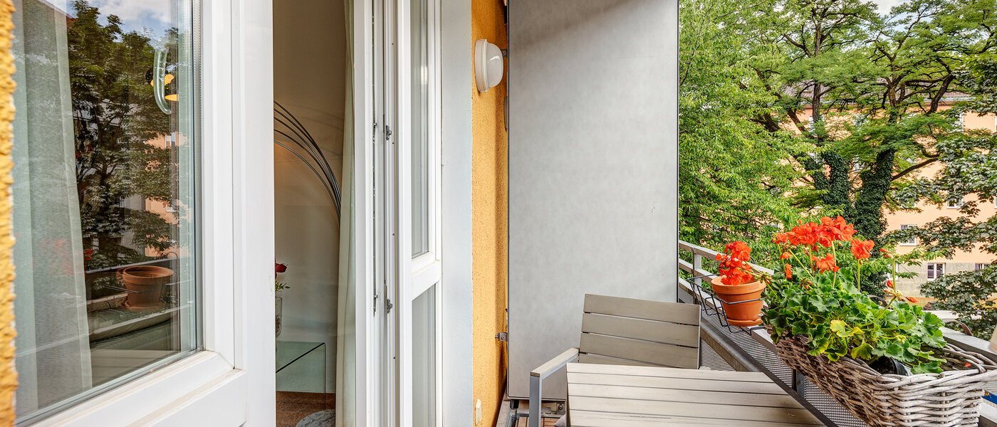 apartment München Maxvorstadt - Museumsviertel 02 balcony 9424