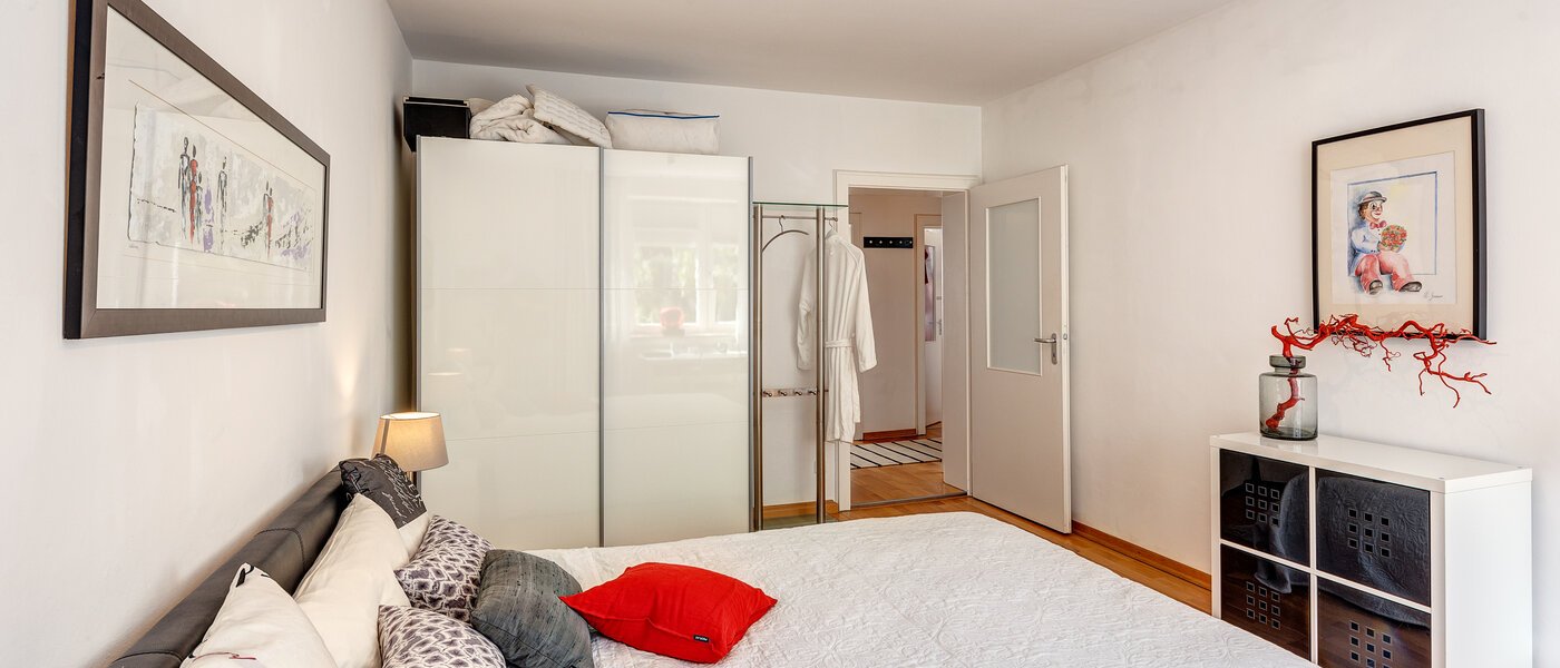 apartment München Maxvorstadt - Museumsviertel 04 2. bedroom 9424