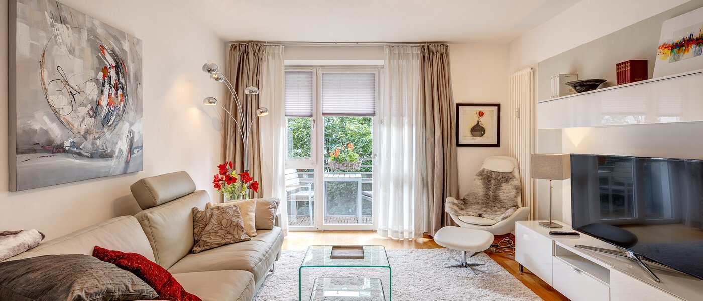 apartment München Maxvorstadt - Museumsviertel 01 living room 9424