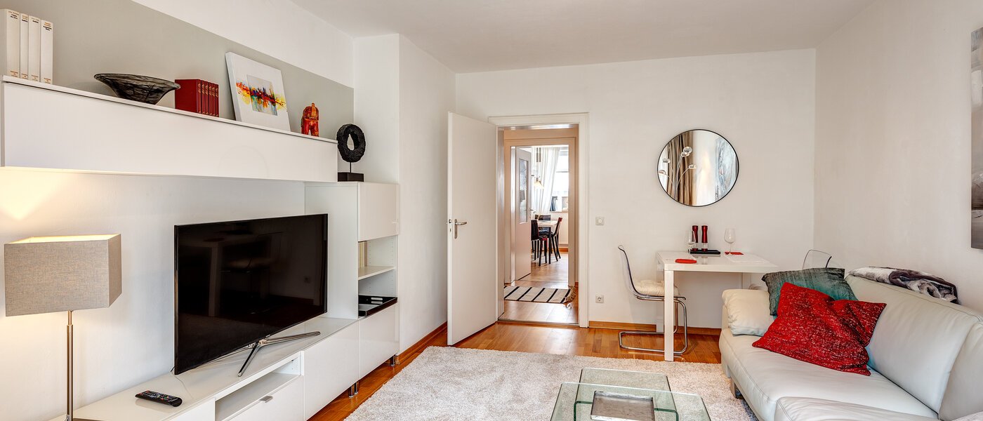 apartment München Maxvorstadt - Museumsviertel 03 living room 9424