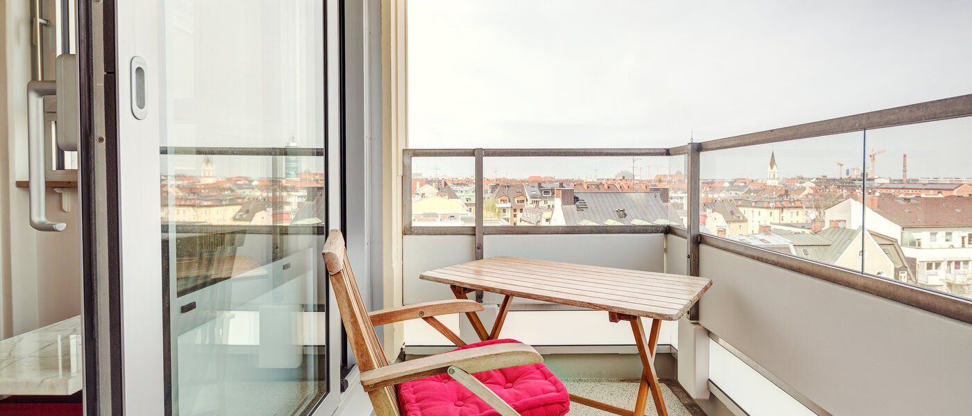 apartment München Schwanthalerhöhe 01 balcony 9438