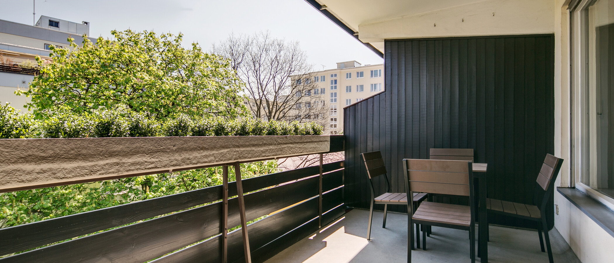 apartment München Schwabing (rechts der Leopoldstraße) 01 balcony 9457