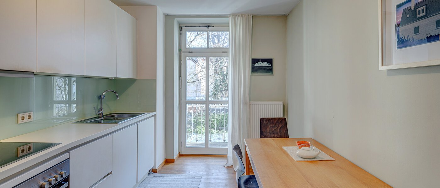 apartment München Haidhausen 01 kitchen 9460