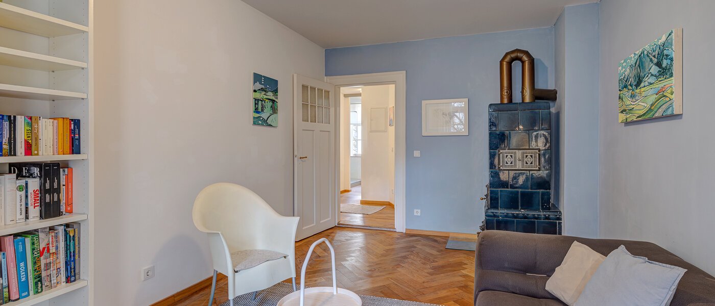 apartment München Haidhausen 03 living room 9460