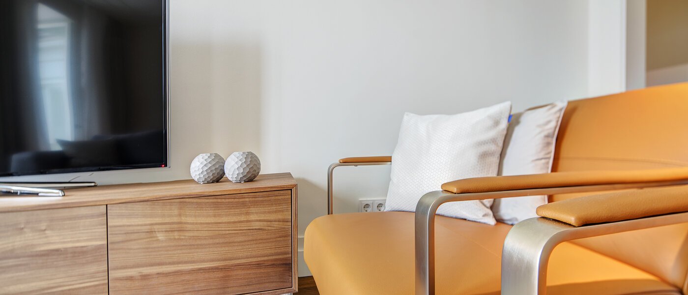 apartment München Maxvorstadt - Rund um den Josephplatz 04 living room 9480