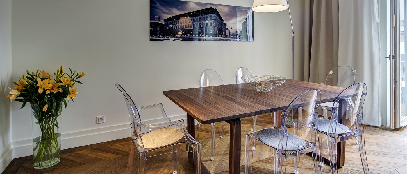 apartment München Maxvorstadt - Rund um den Josephplatz 02 dining 9480