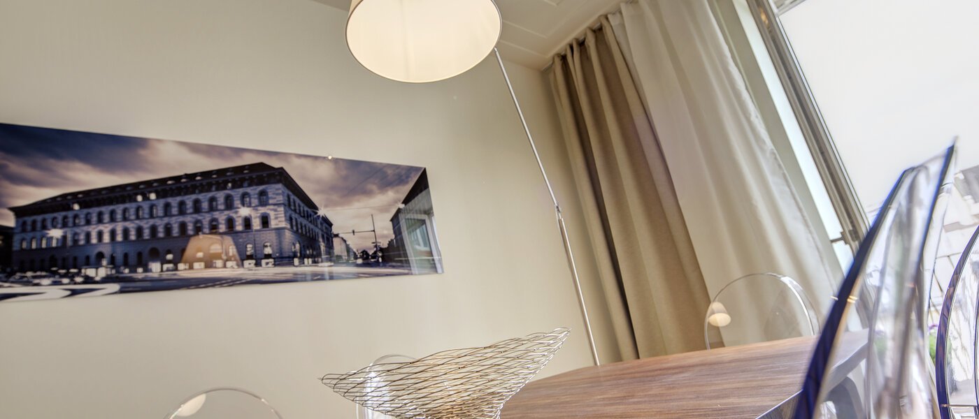 apartment München Maxvorstadt - Rund um den Josephplatz 04 dining 9480