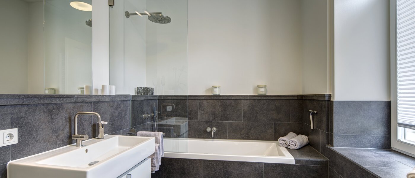 apartment München Maxvorstadt - Rund um den Josephplatz 01 bathroom 9480