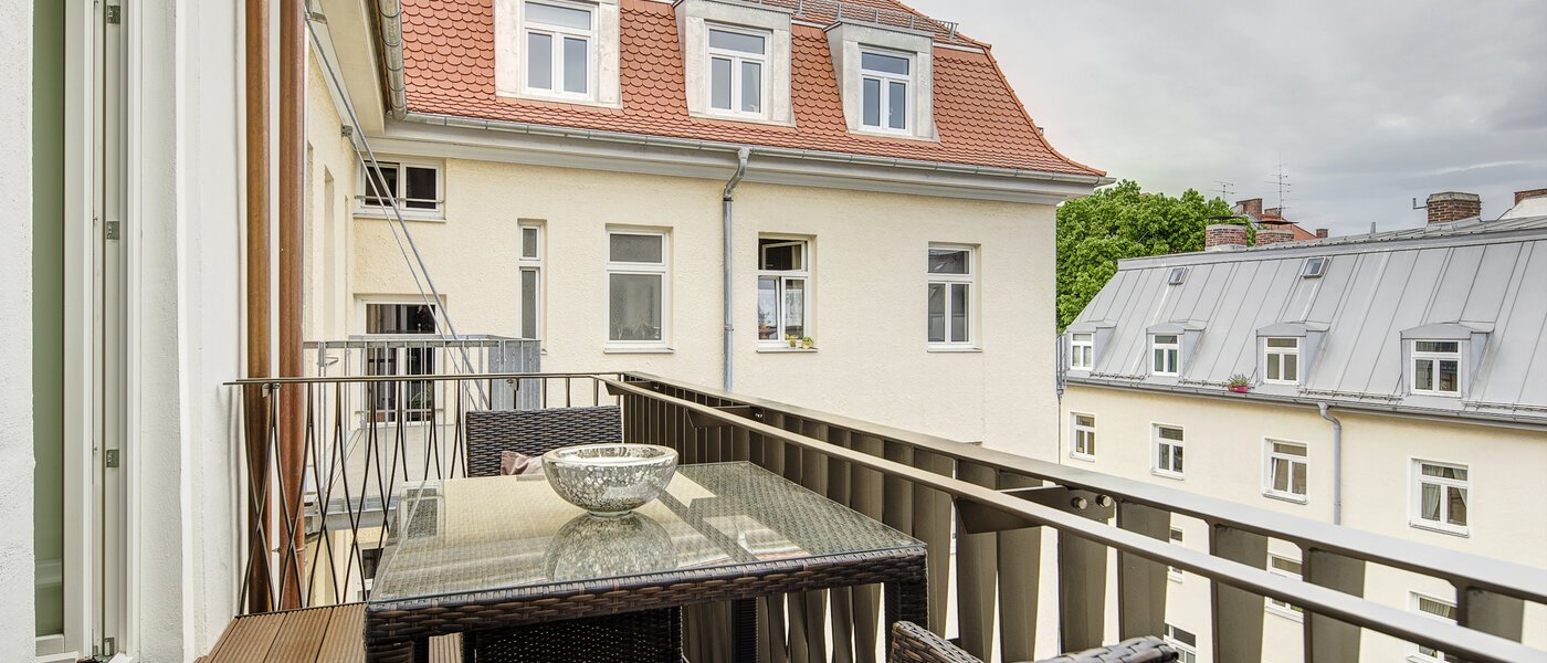 apartment München Maxvorstadt - Rund um den Josephplatz 01 balcony 9480