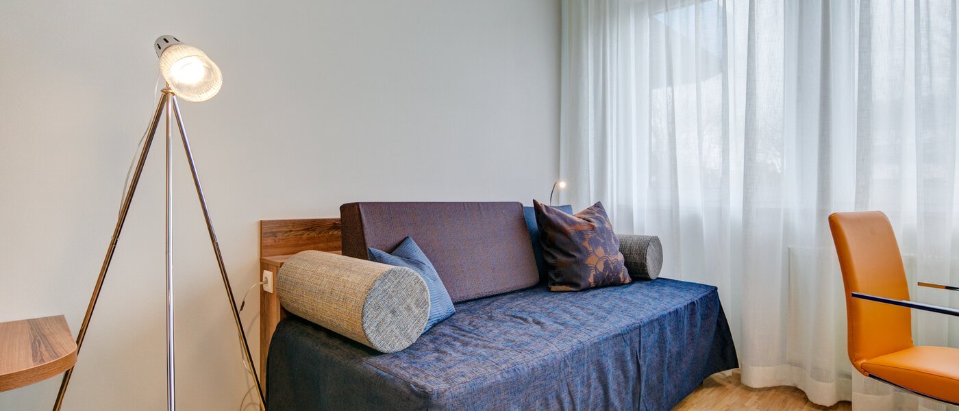 apartment Ismaning 02 living room 9506